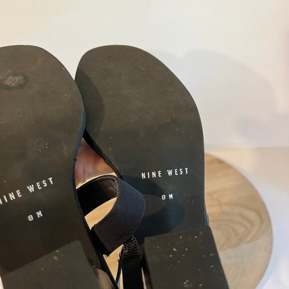 90s Vintage Nine West Dark Blue Chunky Stacked Heel Strapped Heels Size 8 - Picture 12 of 14